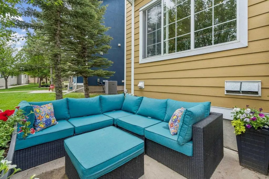 183 Rainbow Falls Drive Chestermere AB T1X0A7