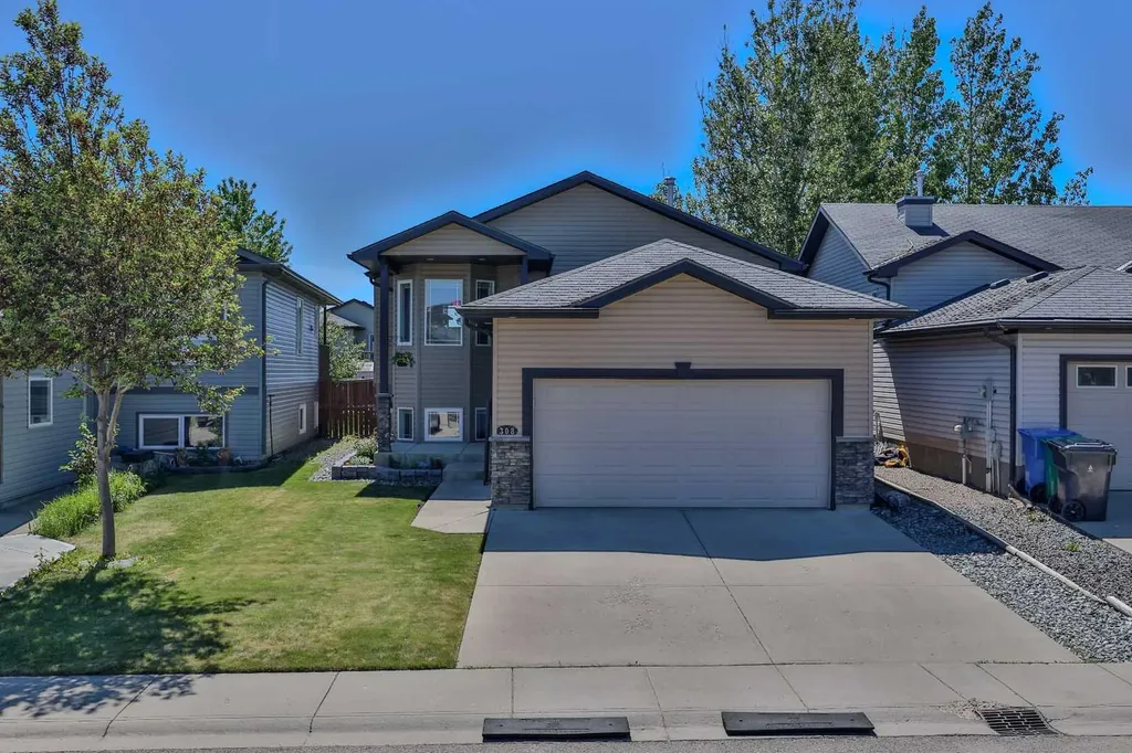 308 Tartan Circle W Lethbridge AB T1J 0Z1