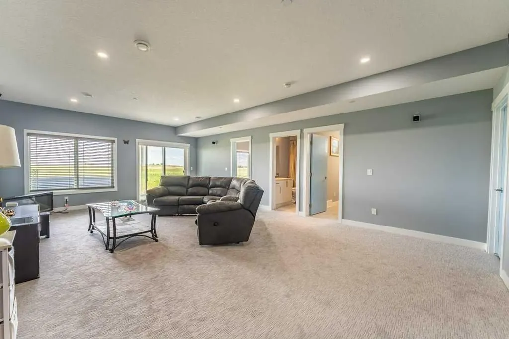 178 Muirfield Boulevard Lyalta AB T0J 1Y1