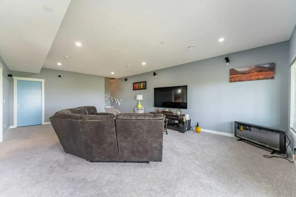 178 Muirfield Boulevard Lyalta AB T0J 1Y1