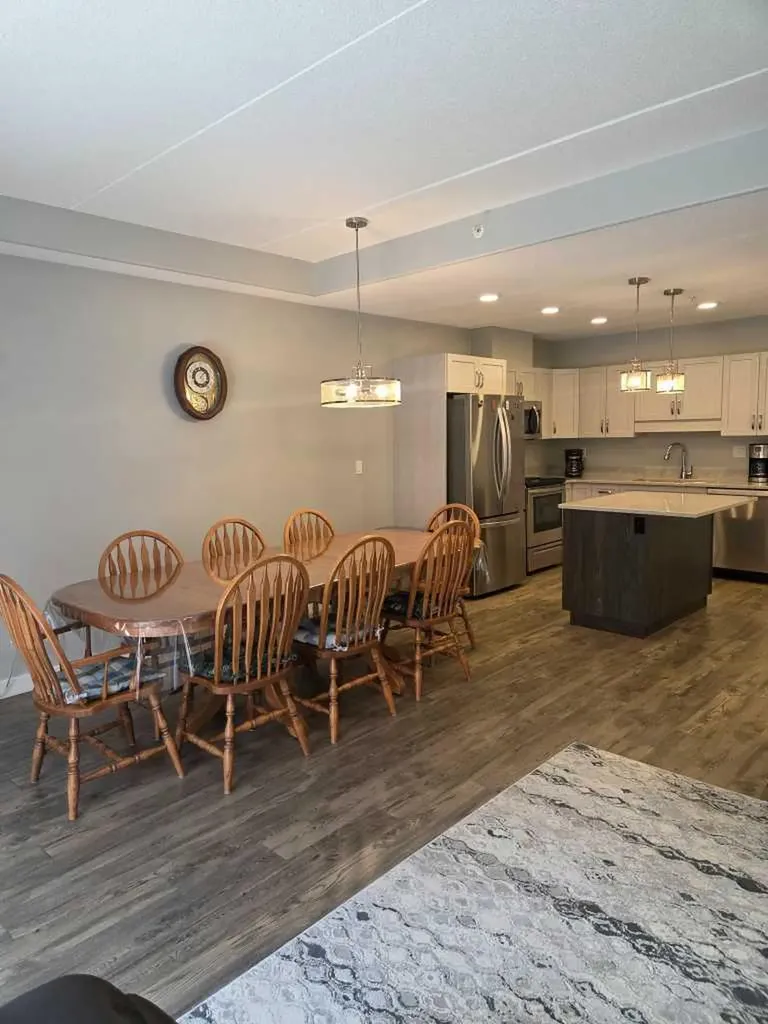 499 Meadow Lake Court E Brooks AB T1R 0Y7