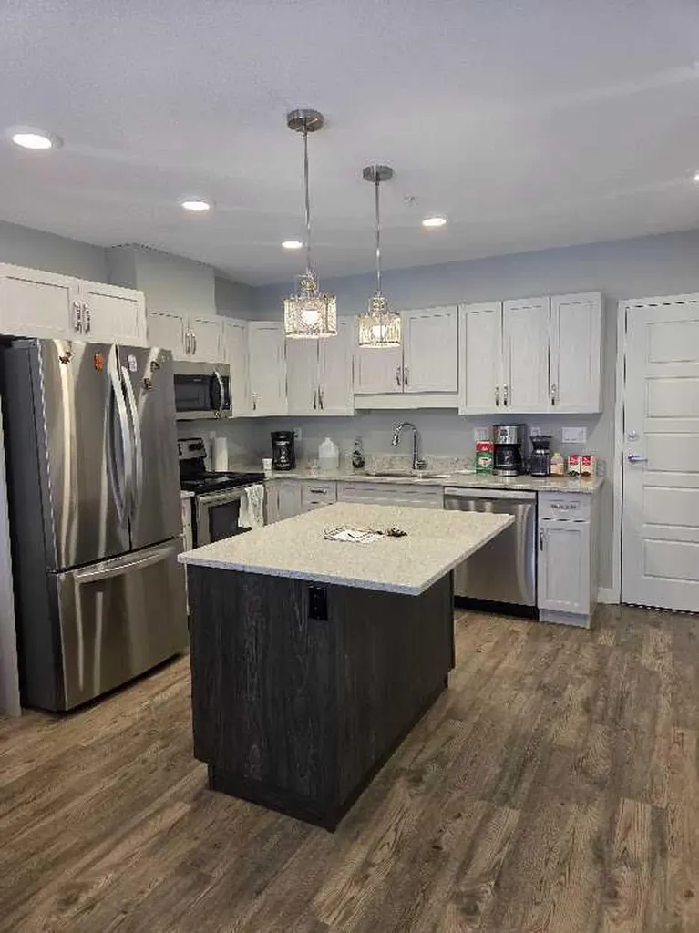 499 Meadow Lake Court E Brooks AB T1R 0Y7