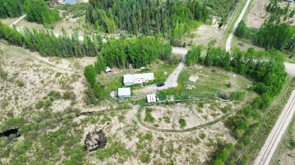 83035 Township Road 38-4a Rural Clearwater County AB T4T 1G3