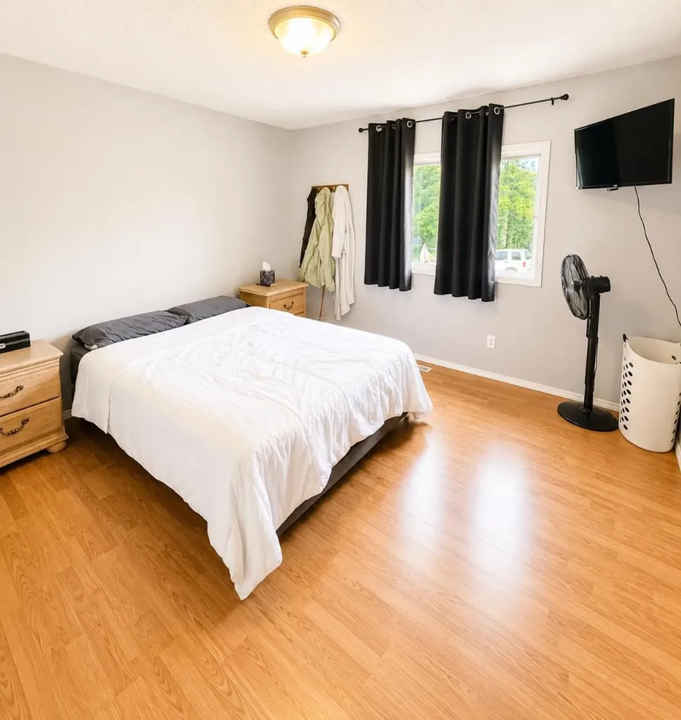 5712 55 Street Rocky Mountain House AB T4T 1J7