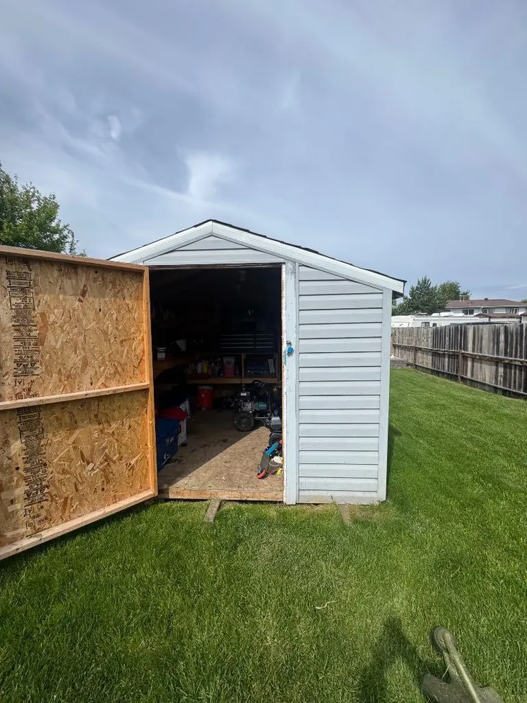 5712 55 Street Rocky Mountain House AB T4T 1J7