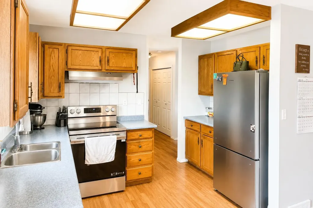 5712 55 Street Rocky Mountain House AB T4T 1J7