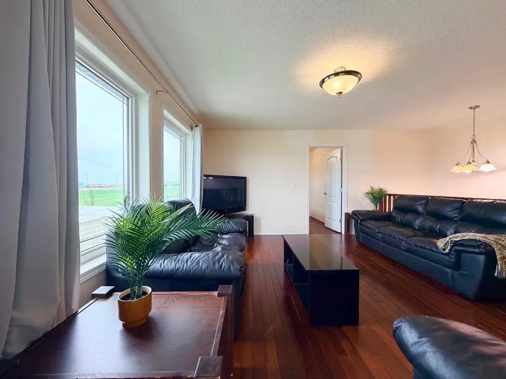 4611 44 Street Rycroft AB T0H3A0