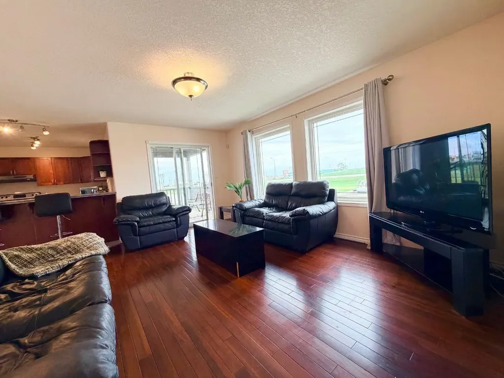 4611 44 Street Rycroft AB T0H3A0