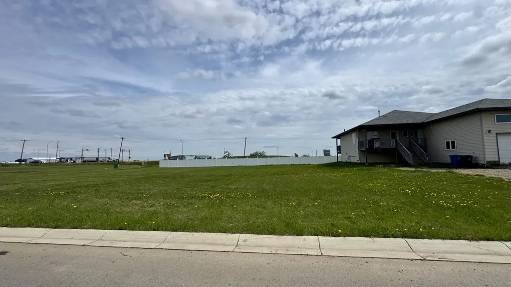 4611 44 Street Rycroft AB T0H3A0