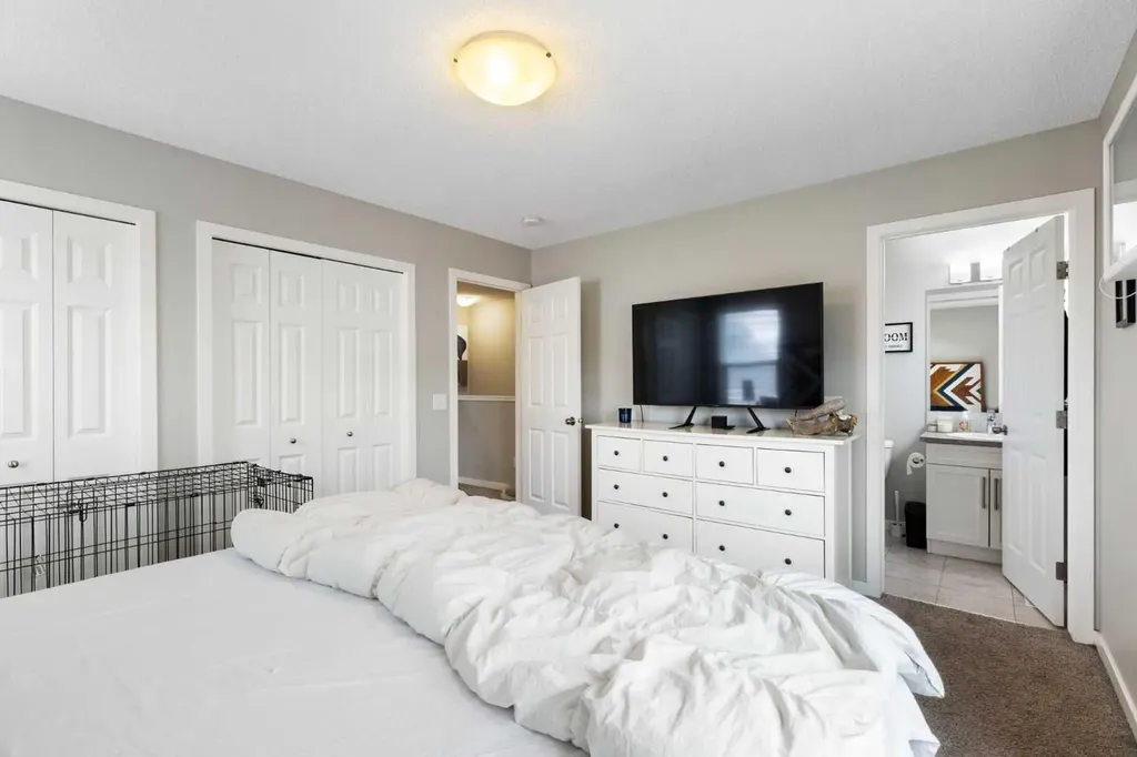 362 Legacy Village Way SE Calgary AB T2X 0Y9
