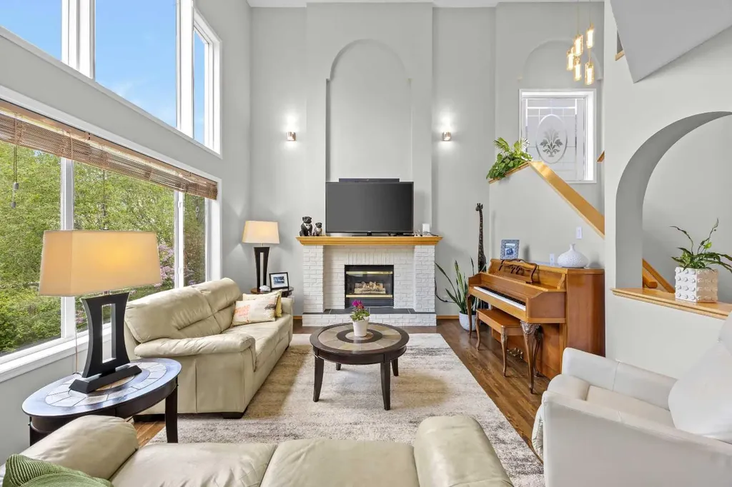 50 Tuscany Hills Terrace NW Calgary AB T3L 2G7