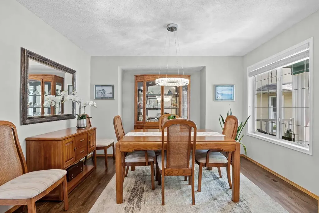 50 Tuscany Hills Terrace NW Calgary AB T3L 2G7