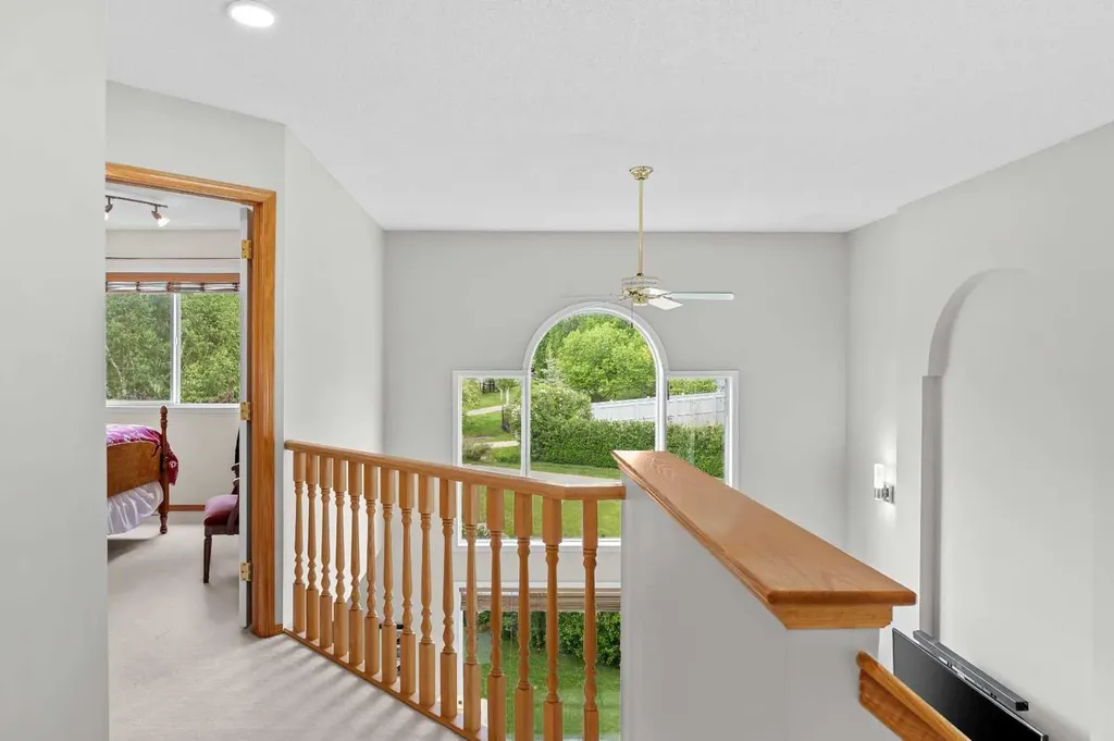 50 Tuscany Hills Terrace NW Calgary AB T3L 2G7