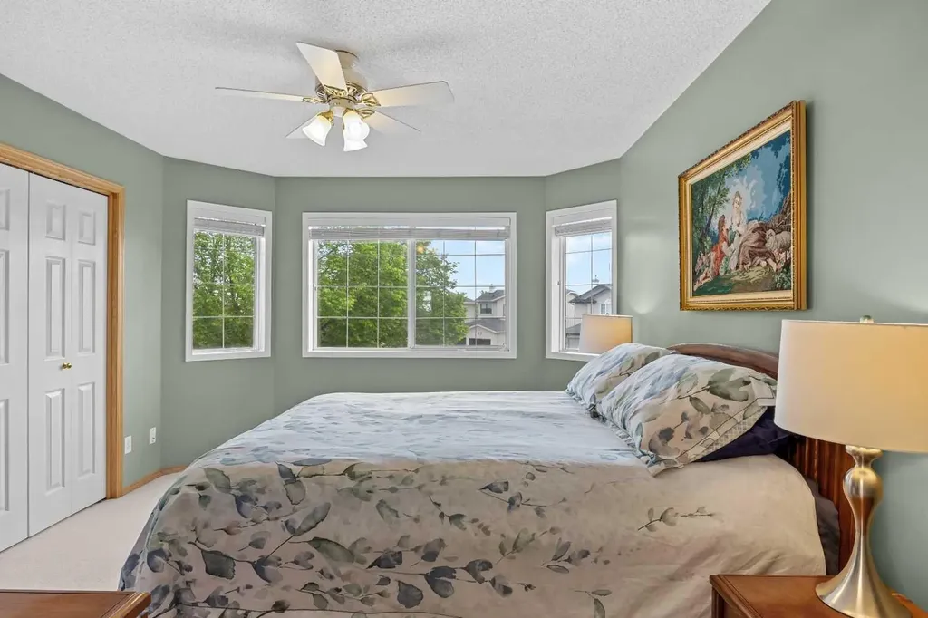 50 Tuscany Hills Terrace NW Calgary AB T3L 2G7