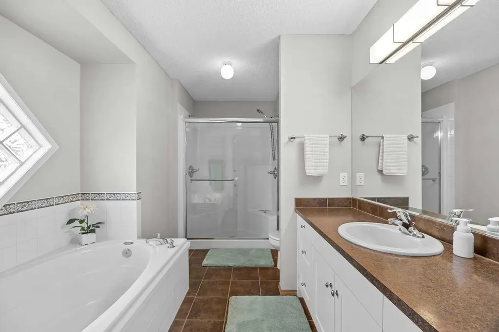 50 Tuscany Hills Terrace NW Calgary AB T3L 2G7