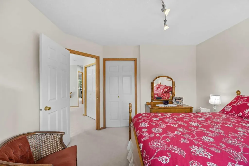 50 Tuscany Hills Terrace NW Calgary AB T3L 2G7