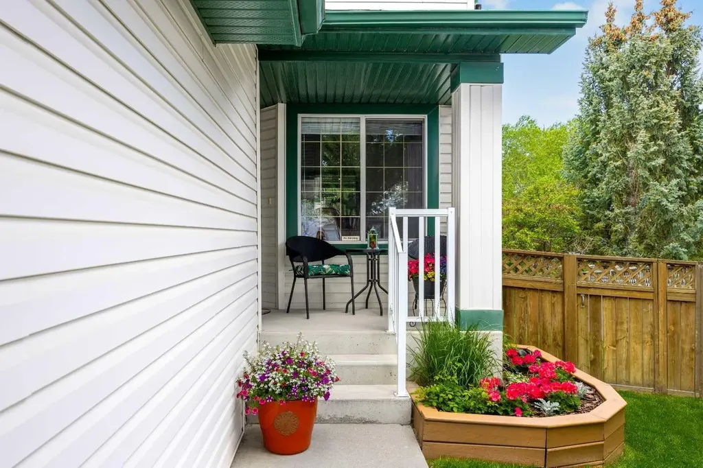 50 Tuscany Hills Terrace NW Calgary AB T3L 2G7