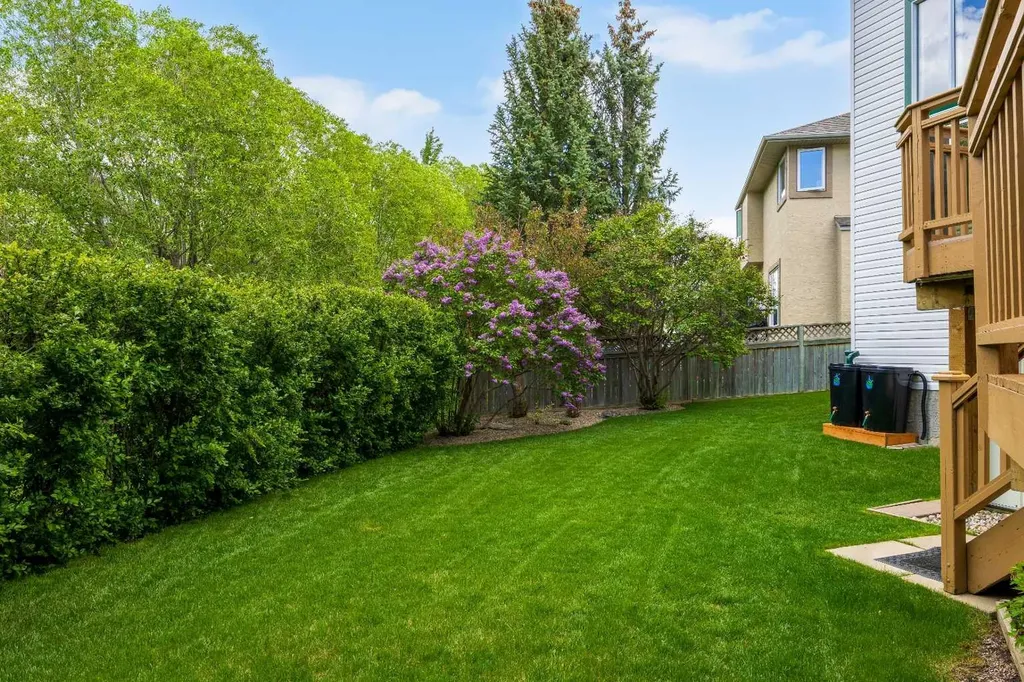 50 Tuscany Hills Terrace NW Calgary AB T3L 2G7