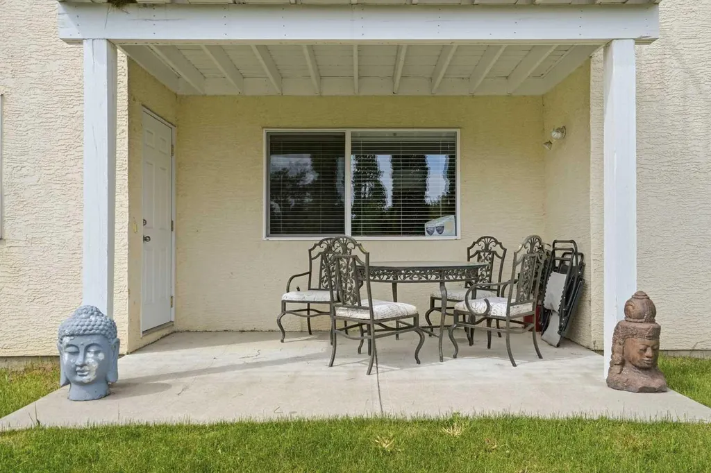 408 Lineham Acres Bay NW High River AB T1V 1T3