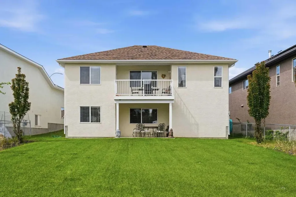 408 Lineham Acres Bay NW High River AB T1V 1T3