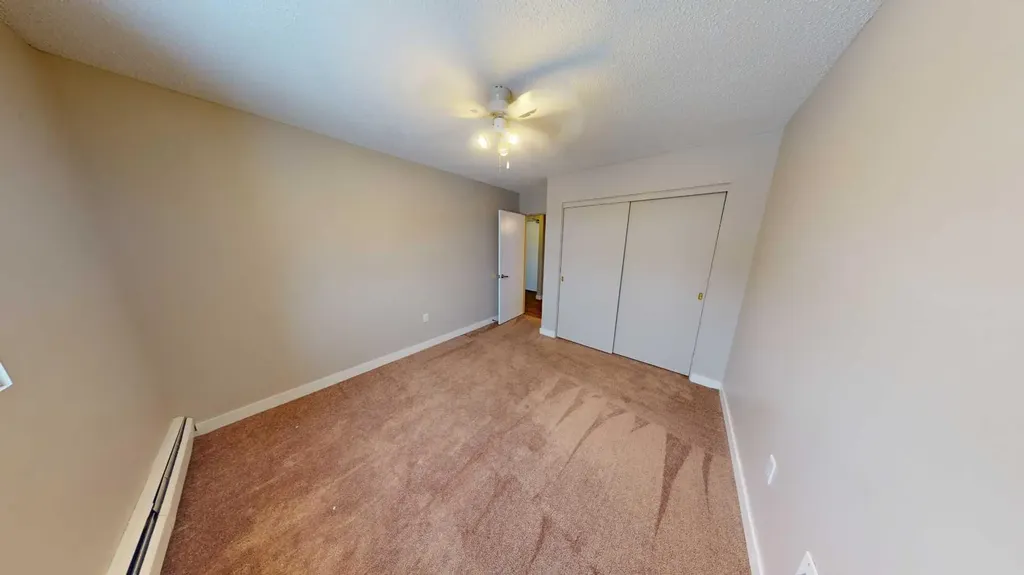 9932 105 Avenue Grande Prairie AB T8V1G9