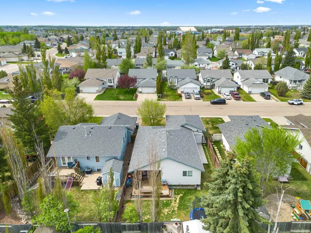 3307 61 Avenue Lloydminster AB T9V 2T7