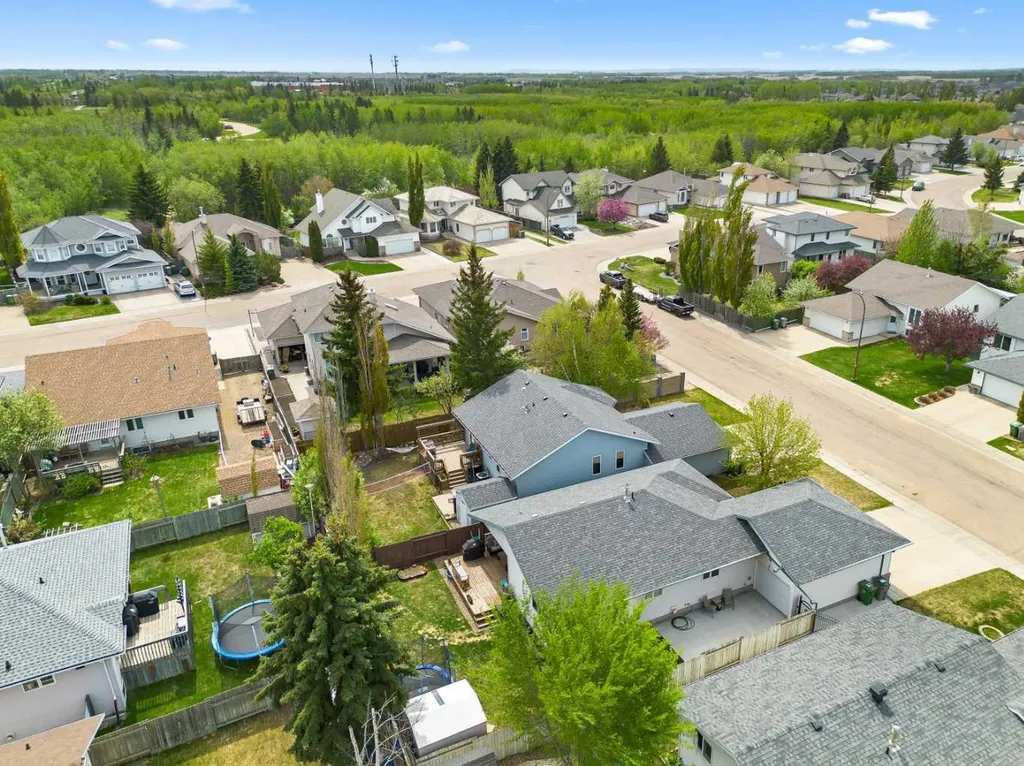 3307 61 Avenue Lloydminster AB T9V 2T7