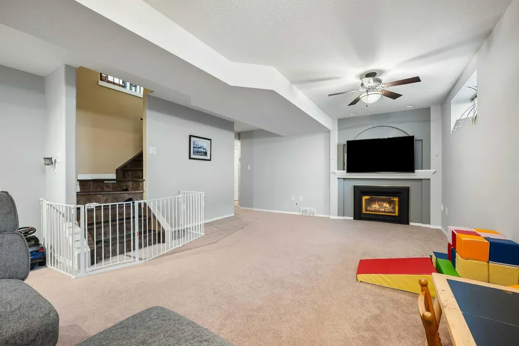 3307 61 Avenue Lloydminster AB T9V 2T7