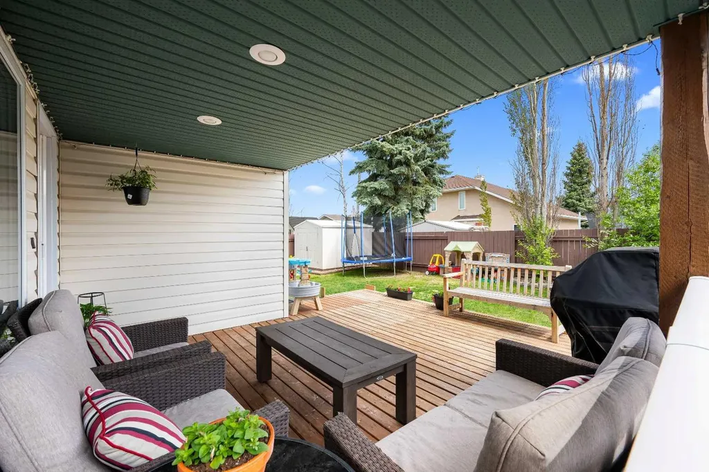 3307 61 Avenue Lloydminster AB T9V 2T7