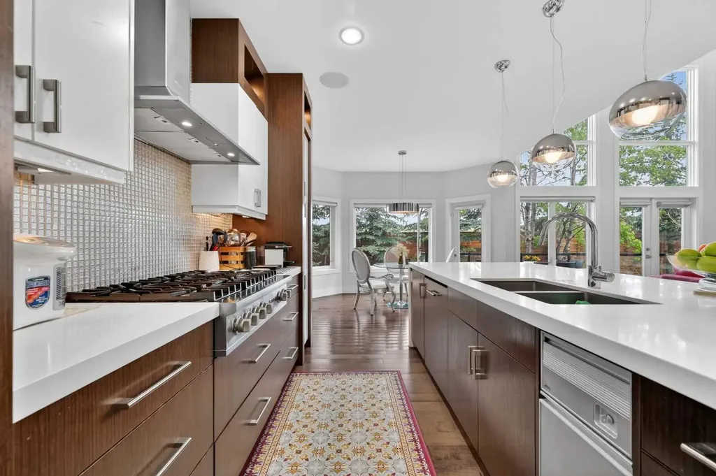 168 Posthill Drive SW Calgary AB T3H 0J1