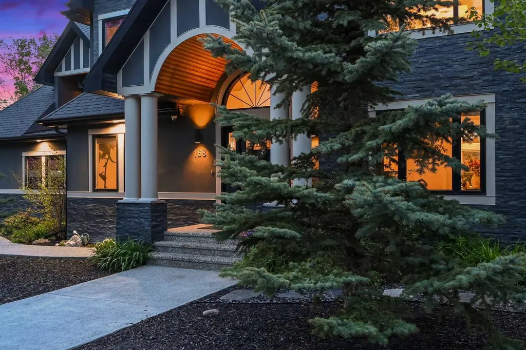 168 Posthill Drive SW Calgary AB T3H 0J1