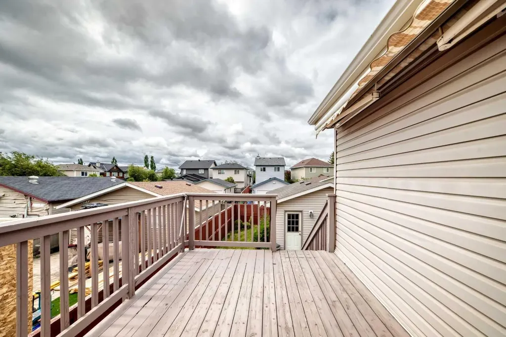27 Covepark Drive NE Calgary AB T3K5T6