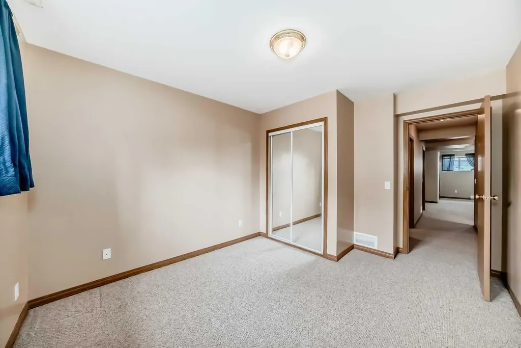 27 Covepark Drive NE Calgary AB T3K5T6