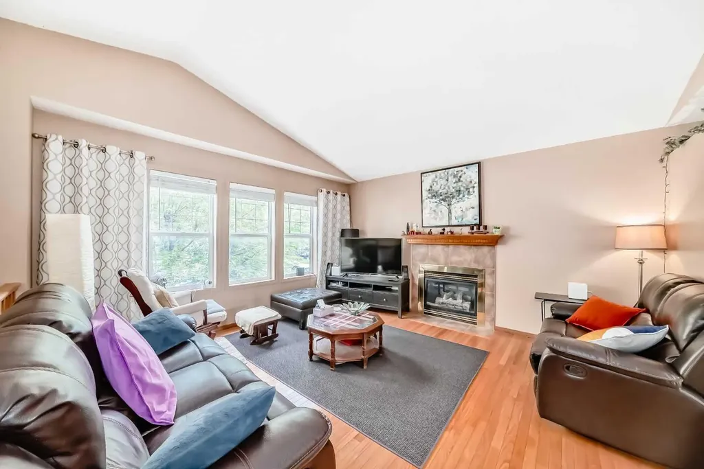 27 Covepark Drive NE Calgary AB T3K5T6