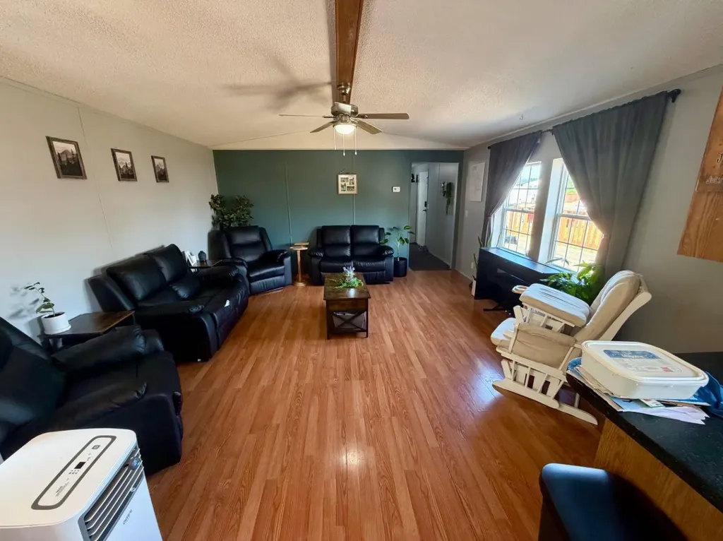 10409 Homestead Way La Crete AB T0H2H0