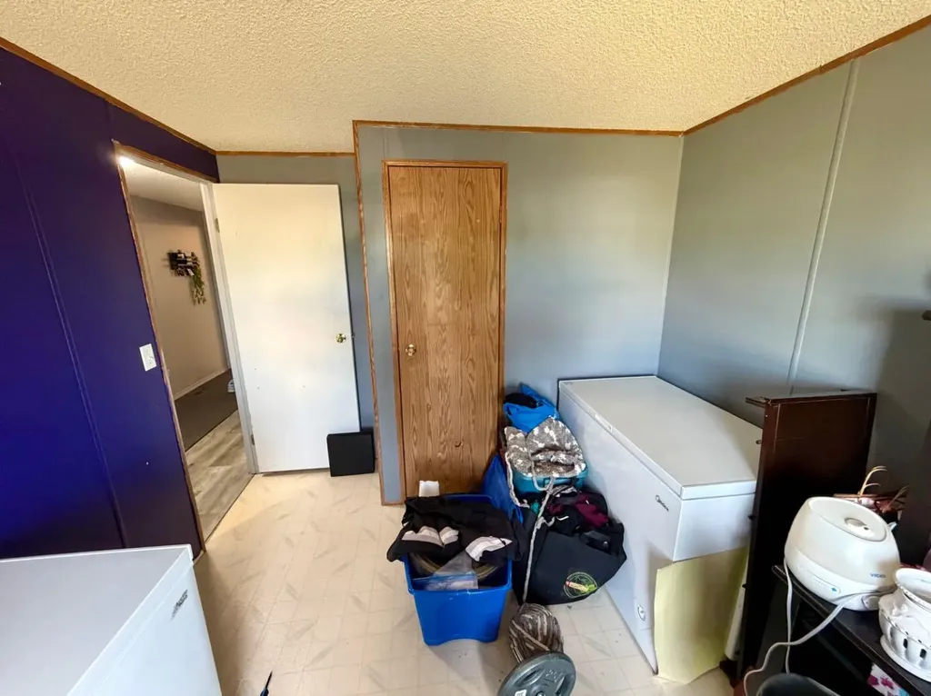 10409 Homestead Way La Crete AB T0H2H0
