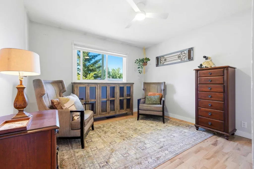 1409 Idaho Street Carstairs AB T0M 0N0