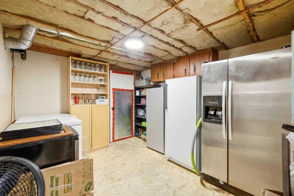 1409 Idaho Street Carstairs AB T0M 0N0