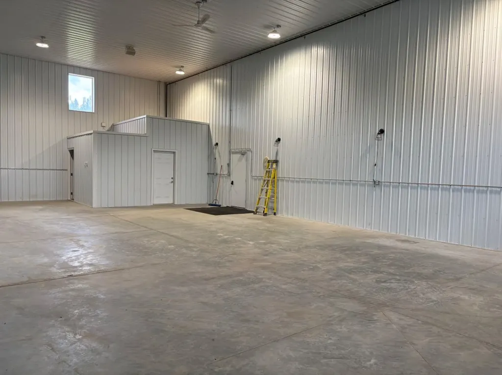 404015 Range Road 6-5 Rural Clearwater County AB T4T1A4