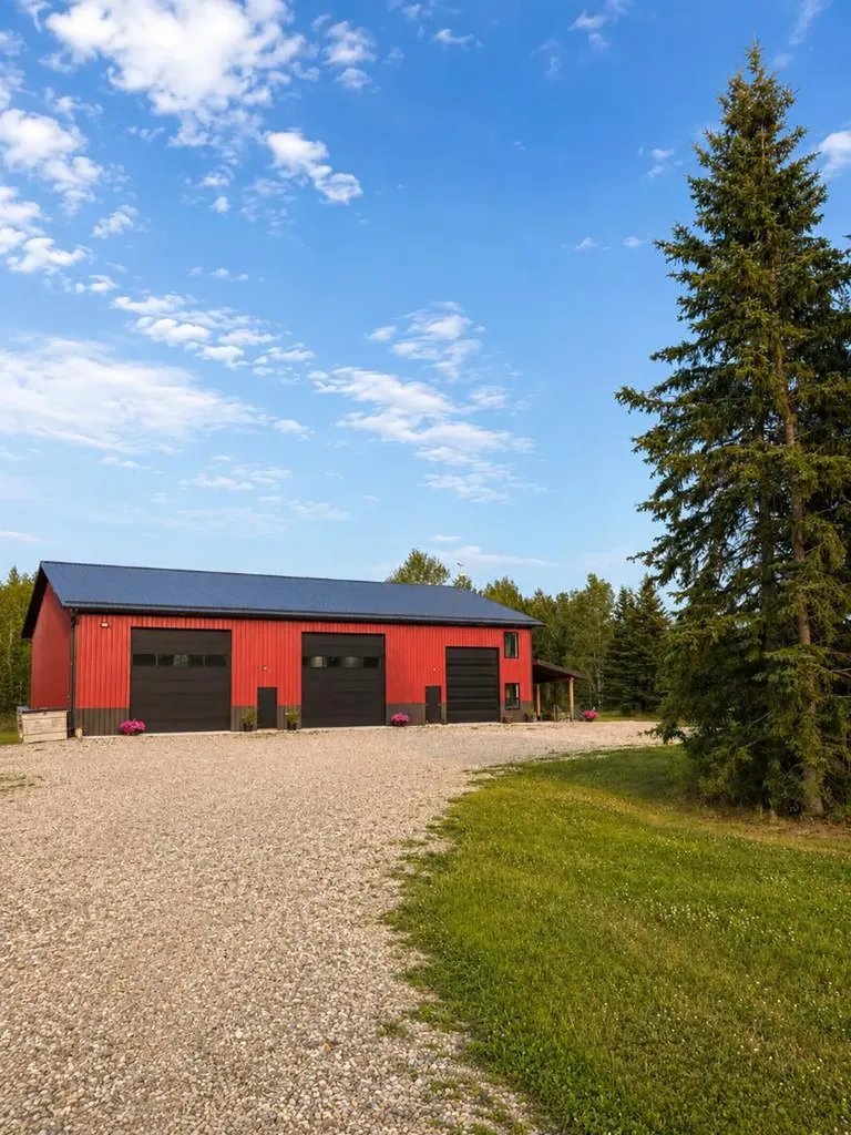 404015 Range Road 6-5 Rural Clearwater County AB T4T1A4