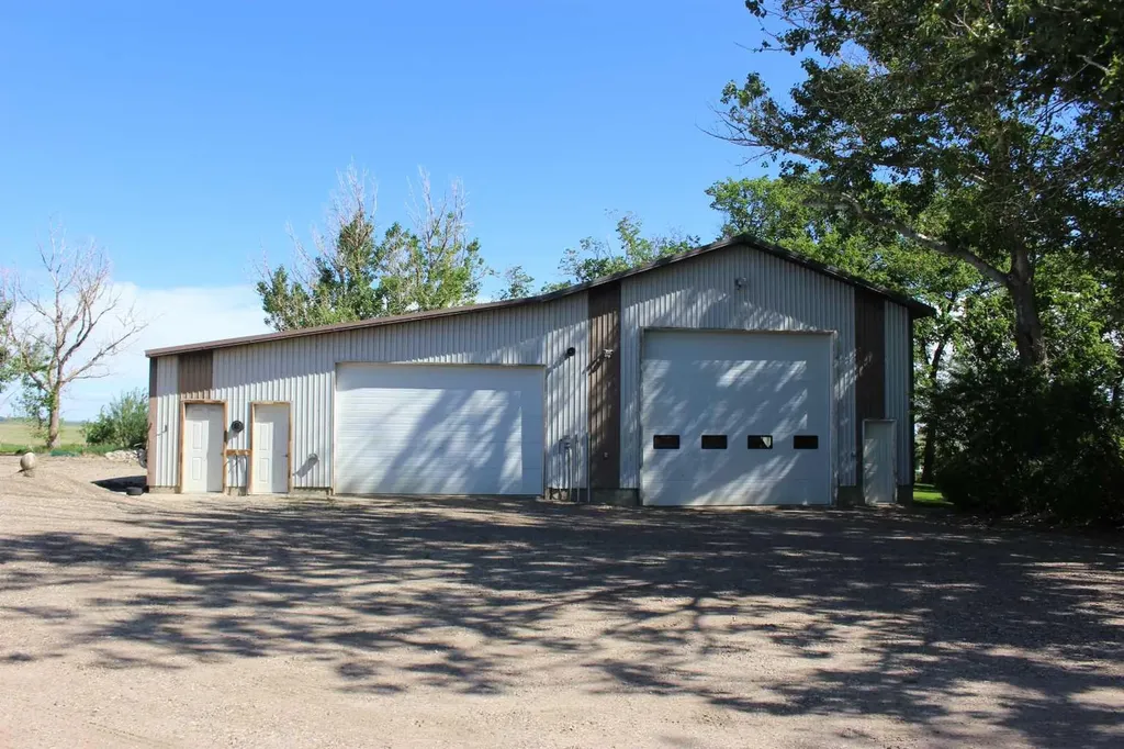110046 Rg Road 205 Picture Butte AB T0K 1V0