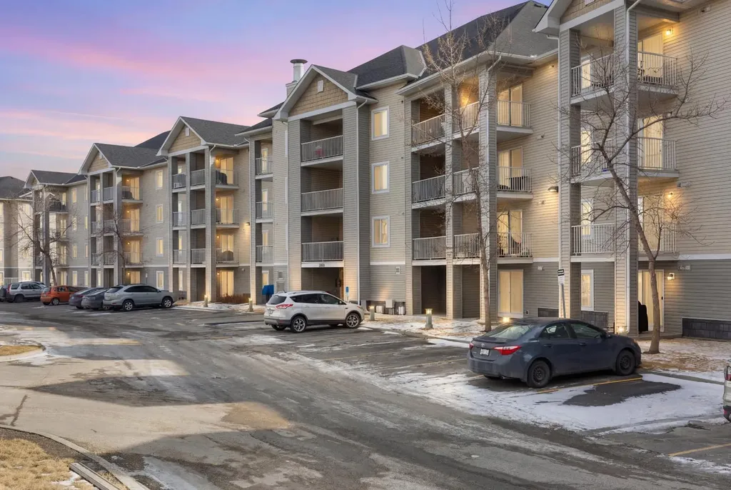 1620 70 Street SE Calgary AB T2A 7Z3