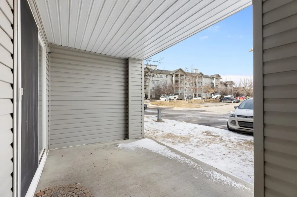 1620 70 Street SE Calgary AB T2A 7Z3