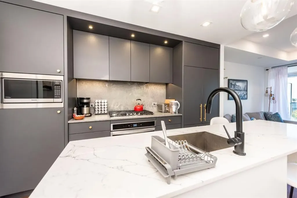 8505 Broadcast Avenue SW Calgary AB T3H6B5