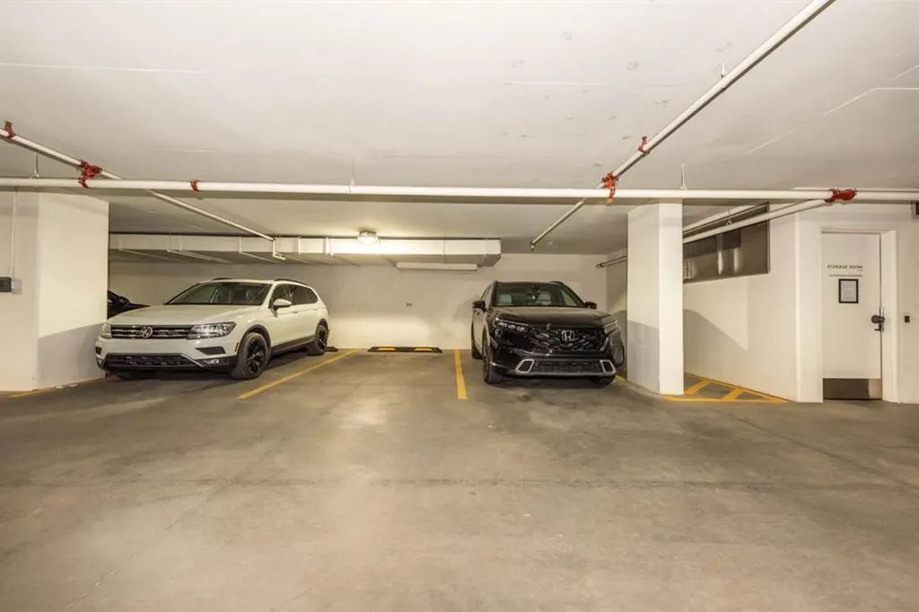 8505 Broadcast Avenue SW Calgary AB T3H6B5