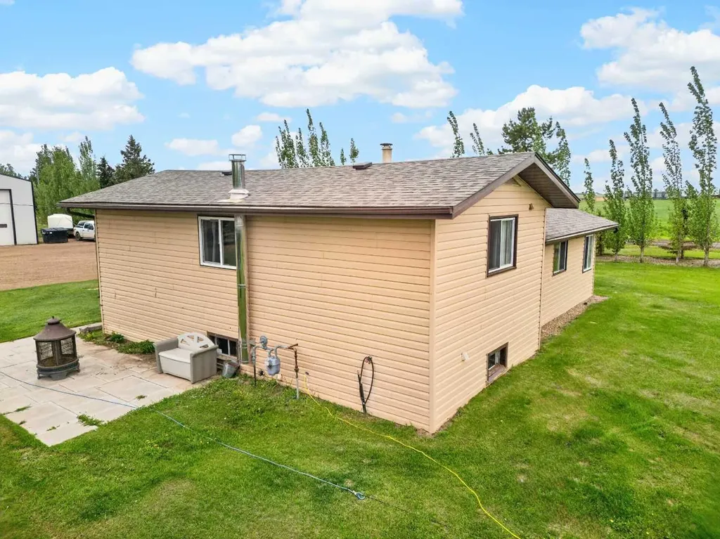 105373 Range Road 144 La Crete AB T0H2H0