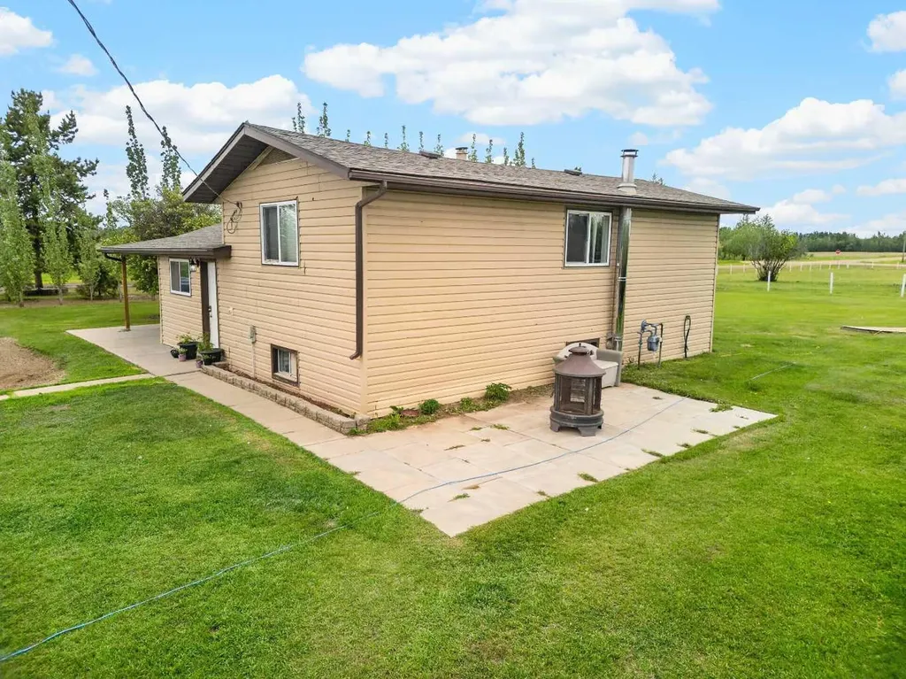 105373 Range Road 144 La Crete AB T0H2H0