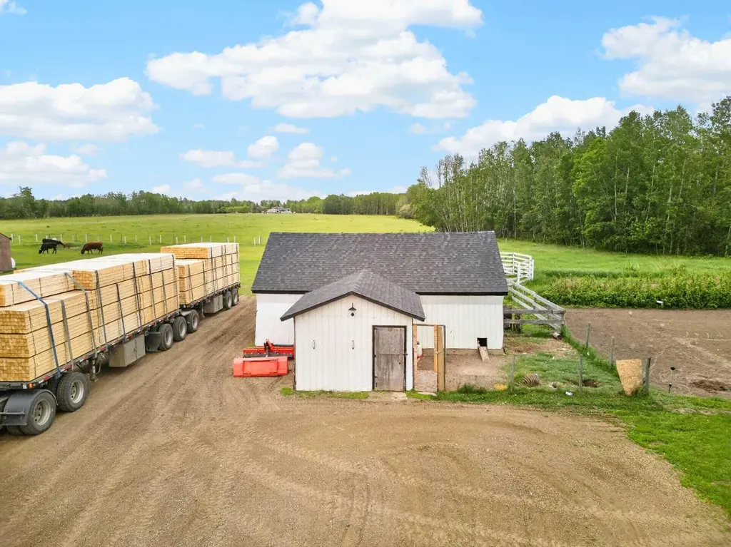 105373 Range Road 144 La Crete AB T0H2H0