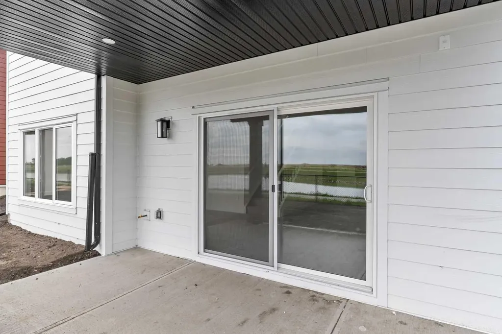 716 Mandalay Avenue Carstairs AB T0M 0N0