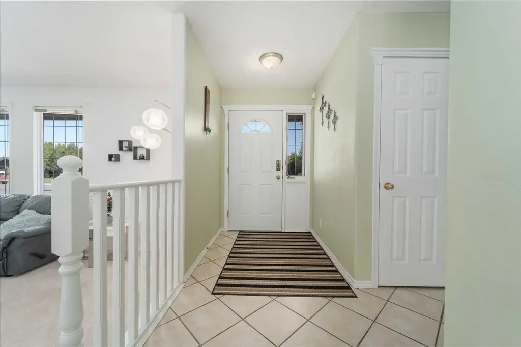 4612 50 Avenue Taber AB T1G 1G3